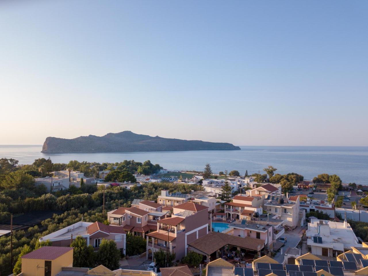 Hotel Mimoza Agia Marina Eksteriør billede
